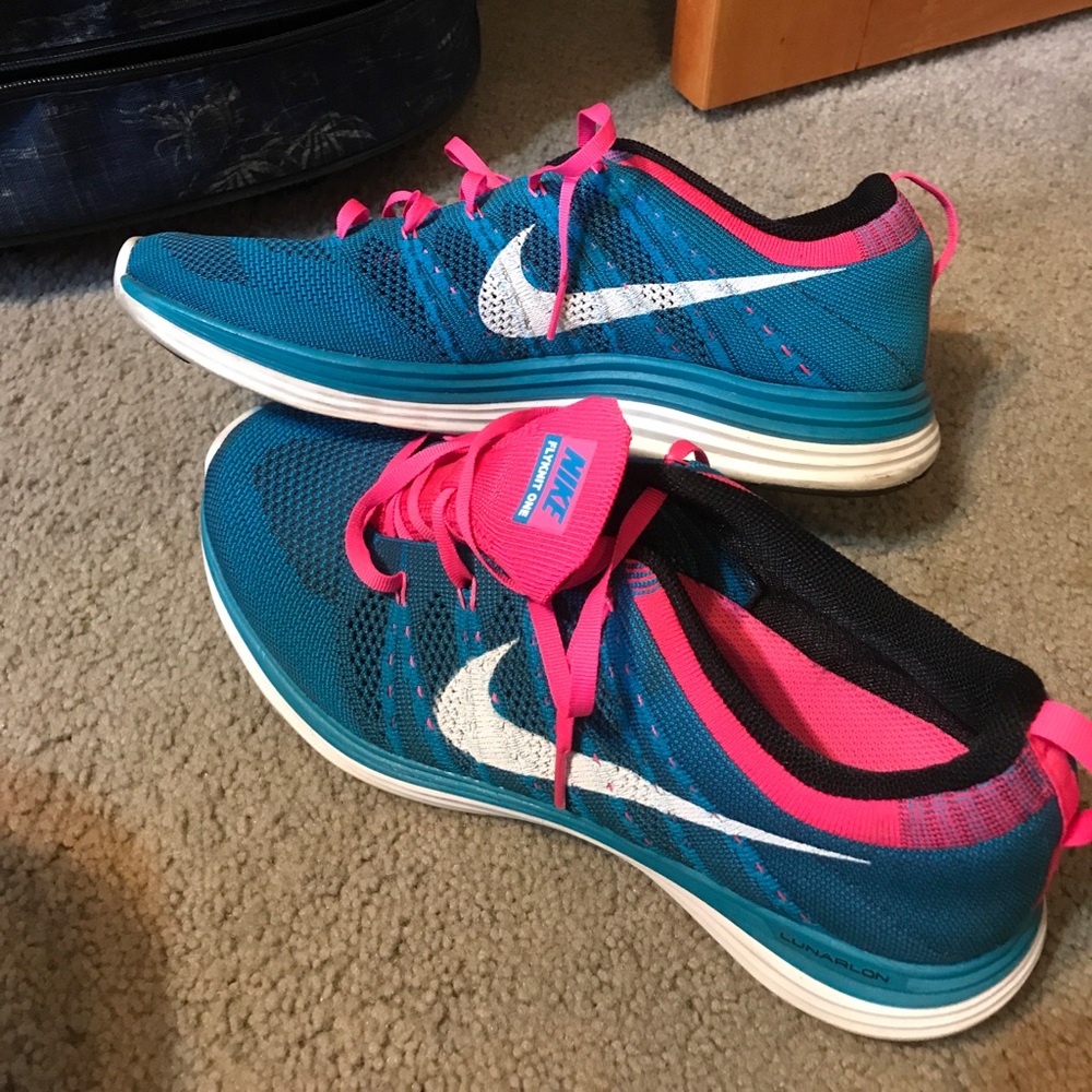 Nike flyknit ones