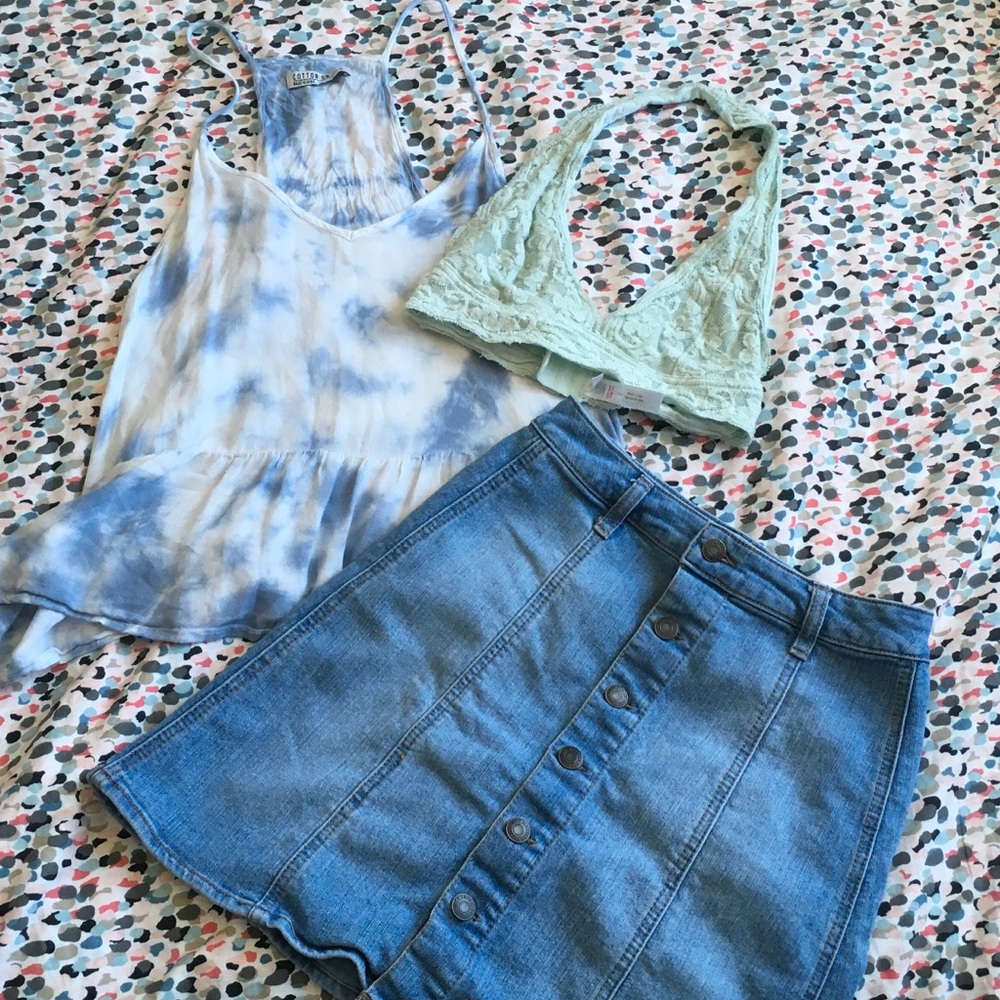 Sale! Must go! Super cute peplum shirt!