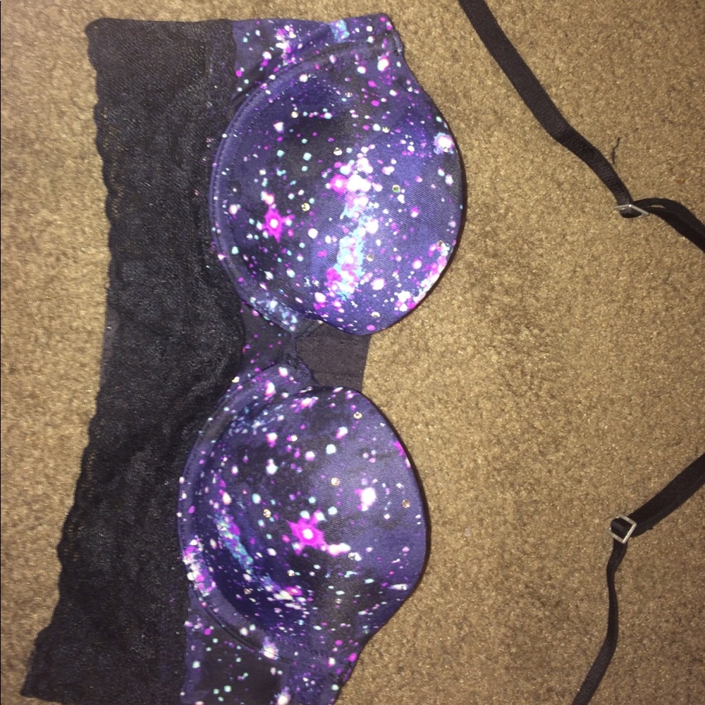 *sold* Victoria secret PINK multi wear galaxy bra