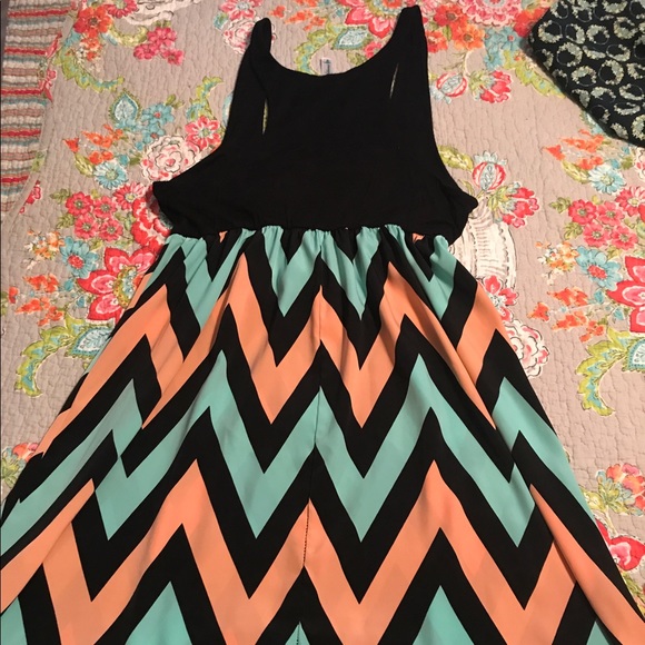 Boutique Dress with Razor Back - Picture 2 of 5