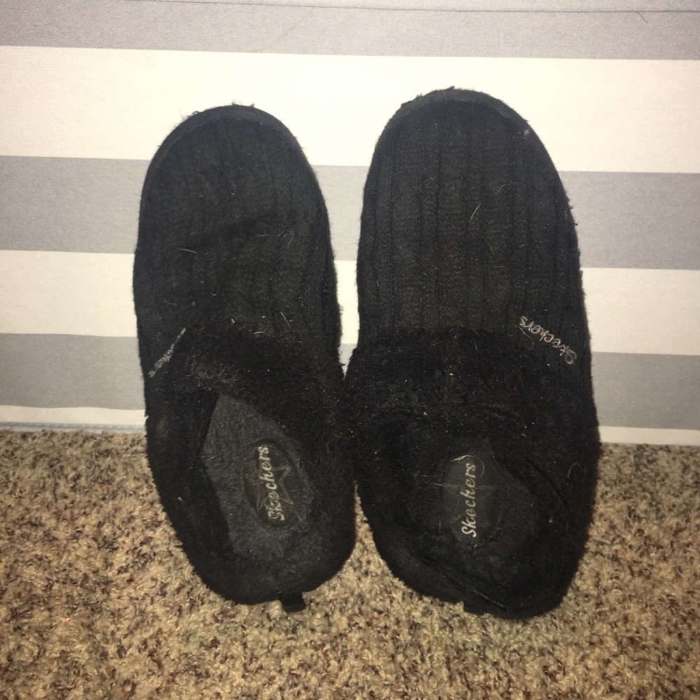 Black Skechers