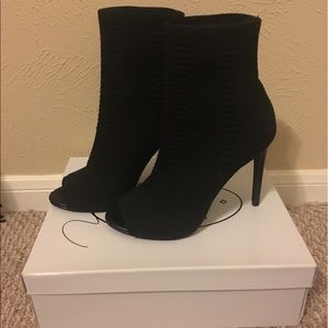 Steve Madden peep-toe knit boot