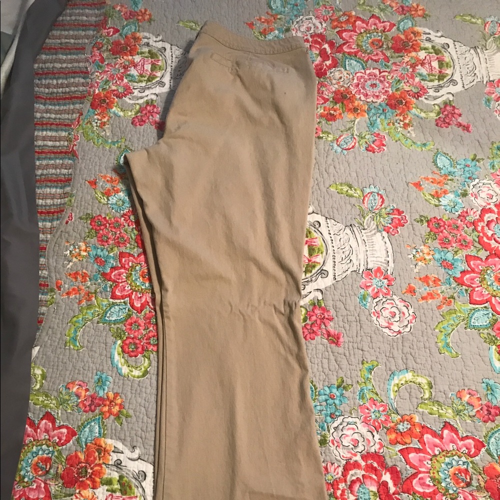 Old Navy Kakis