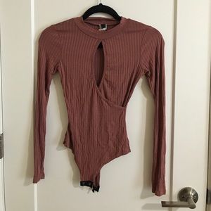 Mauve Ribber Turtleneck Bodysuit