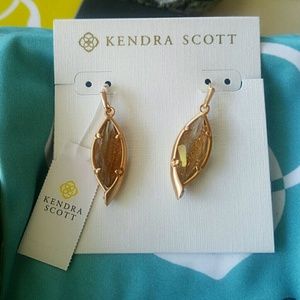 Kendra Scott Max earrings