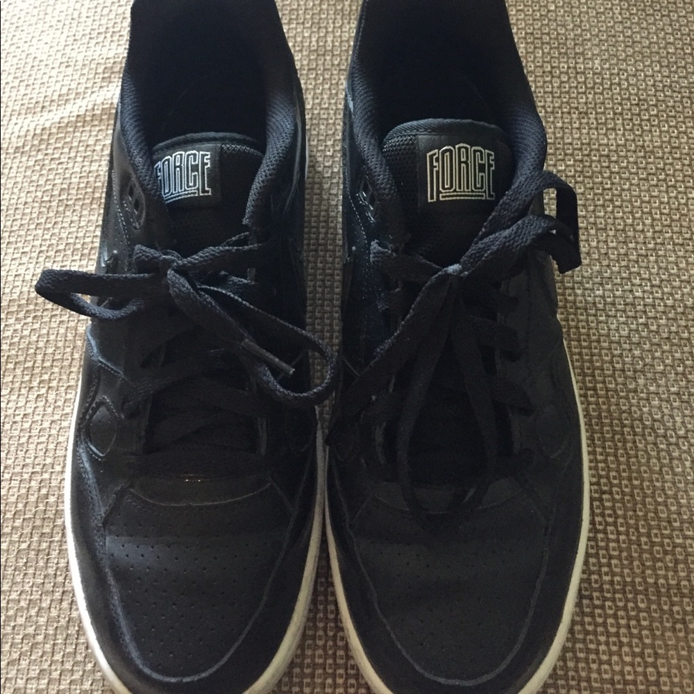 Nike Air Force Lo-Tops