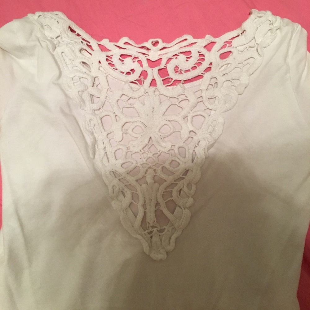 White T-shirt with lace cut out from Garage