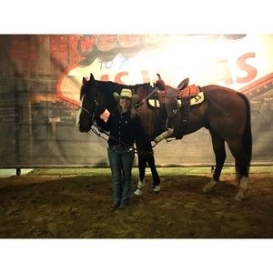 Meet your Posher, Riley