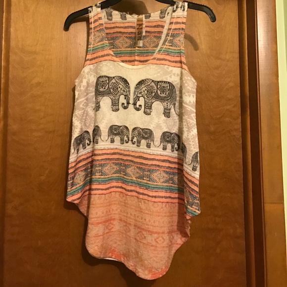 Elephant print top - Picture 1 of 2