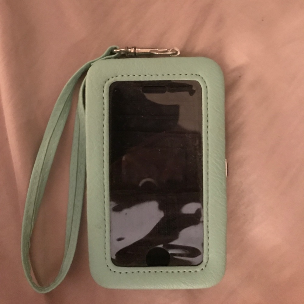 iPhone 4/5 wristlet wallet.