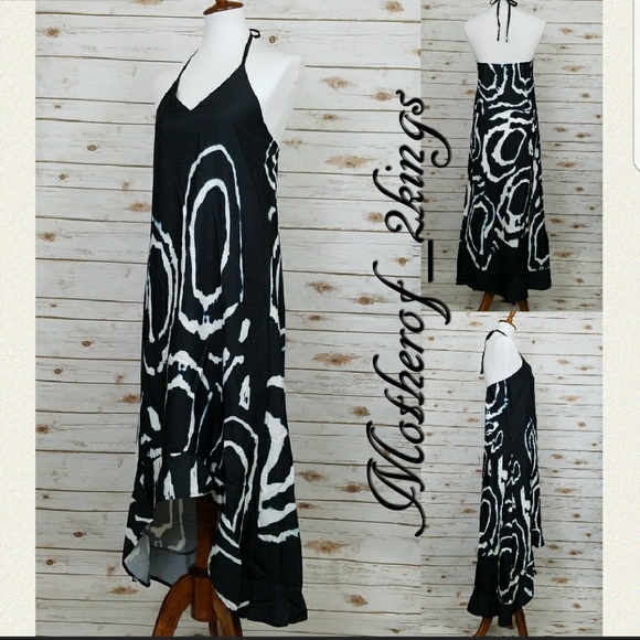 ♠🔥LAST ONE🔥♠BLACK/WHITE HI-LOW DRESS - Picture 4 of 4