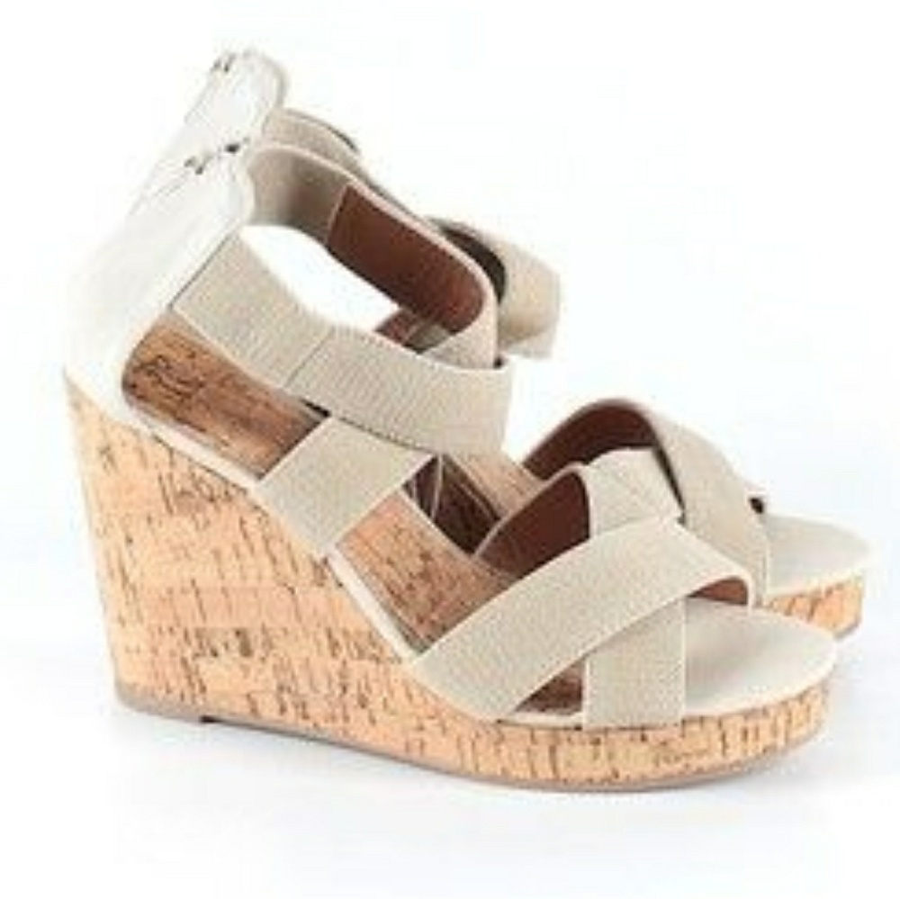 NY & Company Tan Wedges Size 10