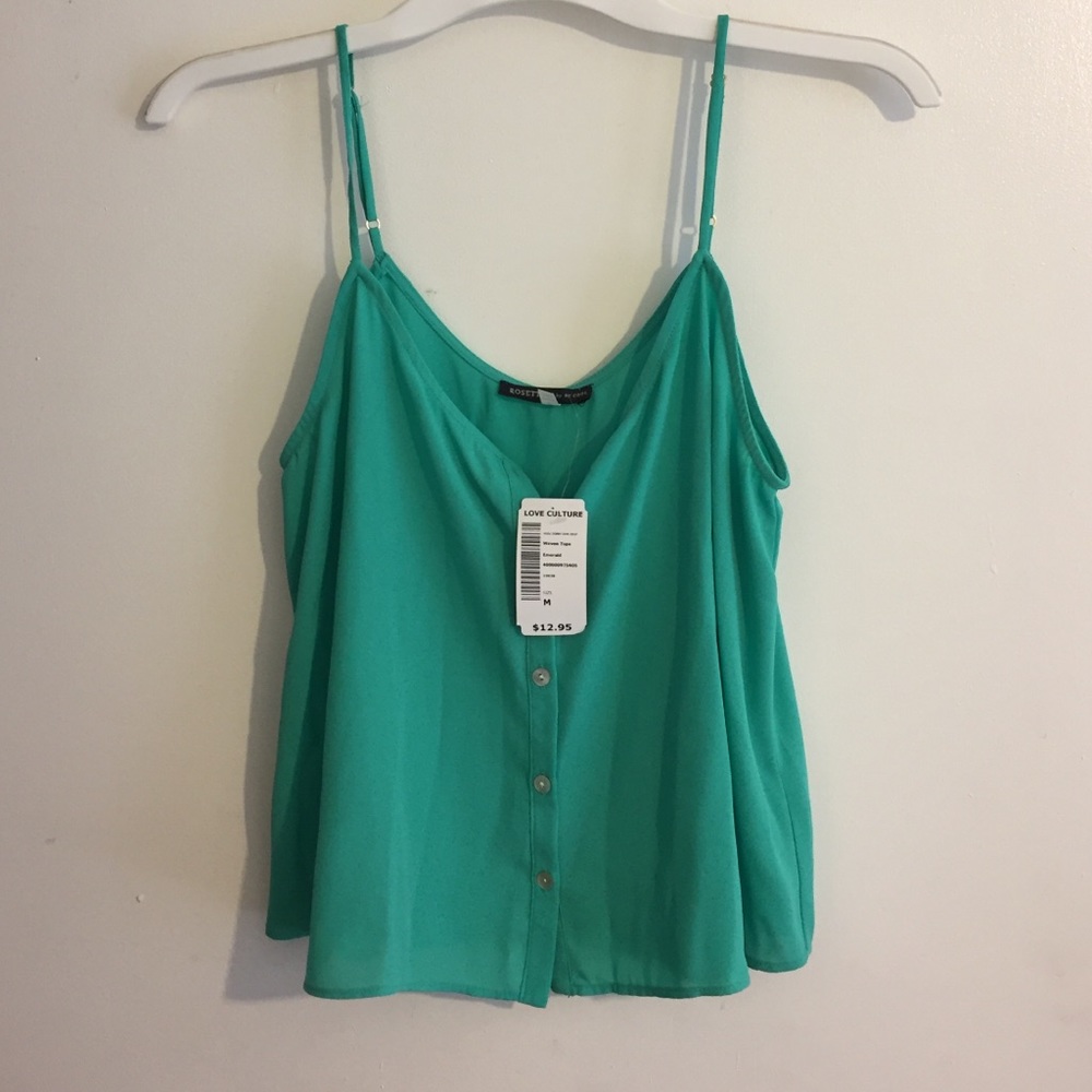 Pretty emerald top