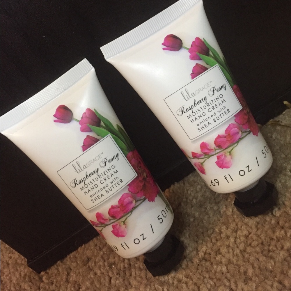 Moisturizing hand cream