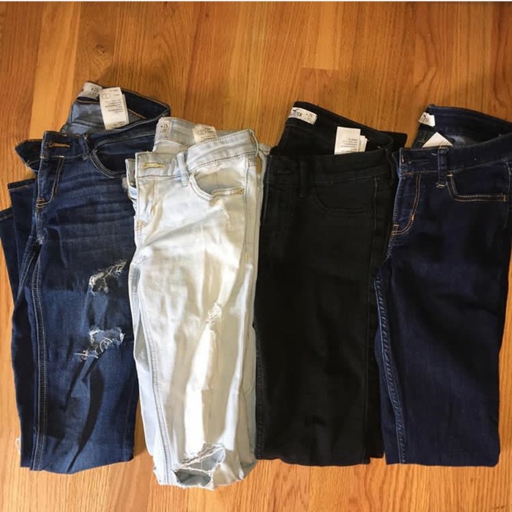 Hollister Authentic Super Skinny Jeans