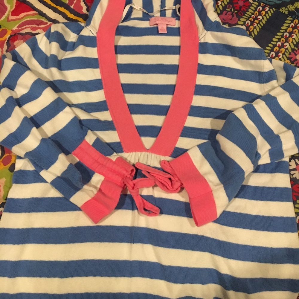 Lilly Pulitzer lightweight cotton hooded sweater