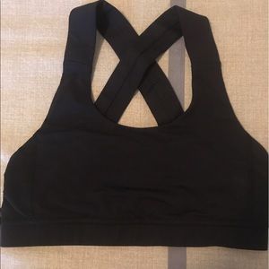Lululemon sports bra