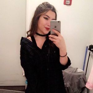 Meet your Posher, Miriam