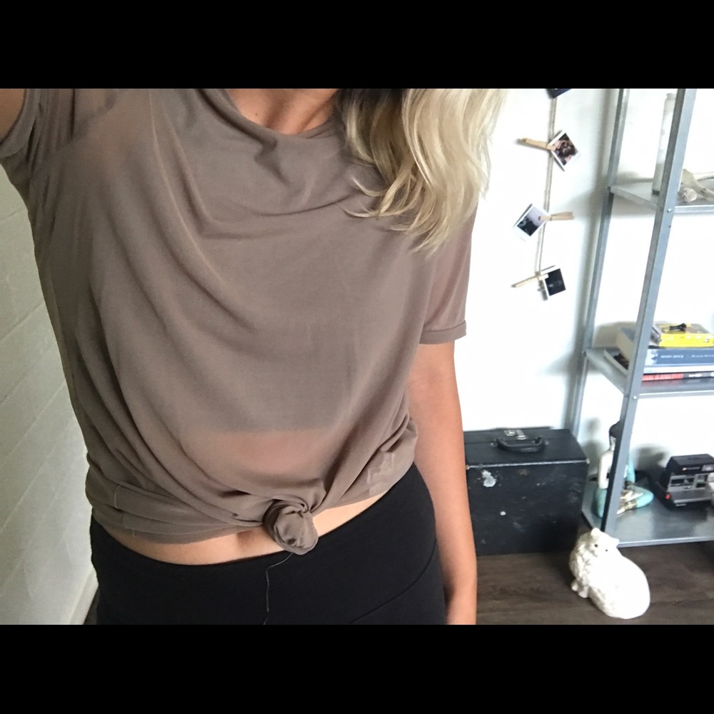 Mesh mocha colored T