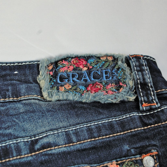 Grace In LA Shorts 2017 - Picture 4 of 7