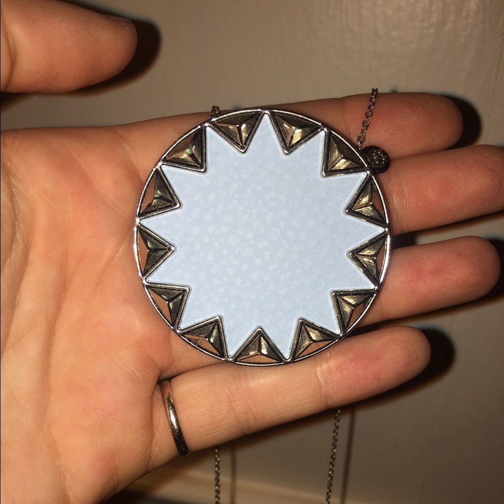 House of Harlow necklace