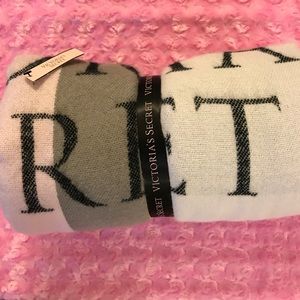 Victoria's Secret blanket 2016