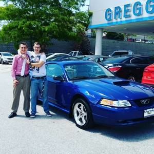 Meet your Posher, Chuck