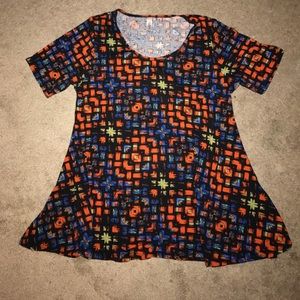 XL Lularoe Perfect T