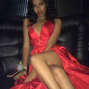 Meet your Posher, Paula