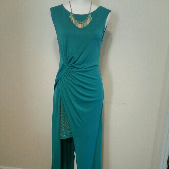 Dress - Picture 4 of 6