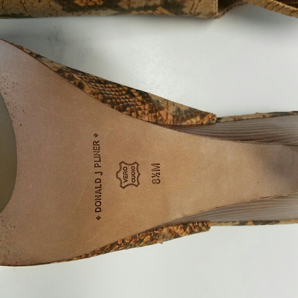 Donald J. Pliner Reptile Print Heels - Picture 7 of 8