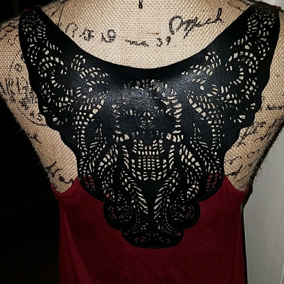 Tank Top - Picture 4 of 4