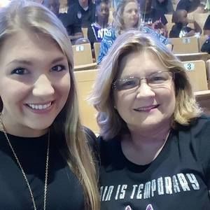 Meet your Posher, Stephanie green