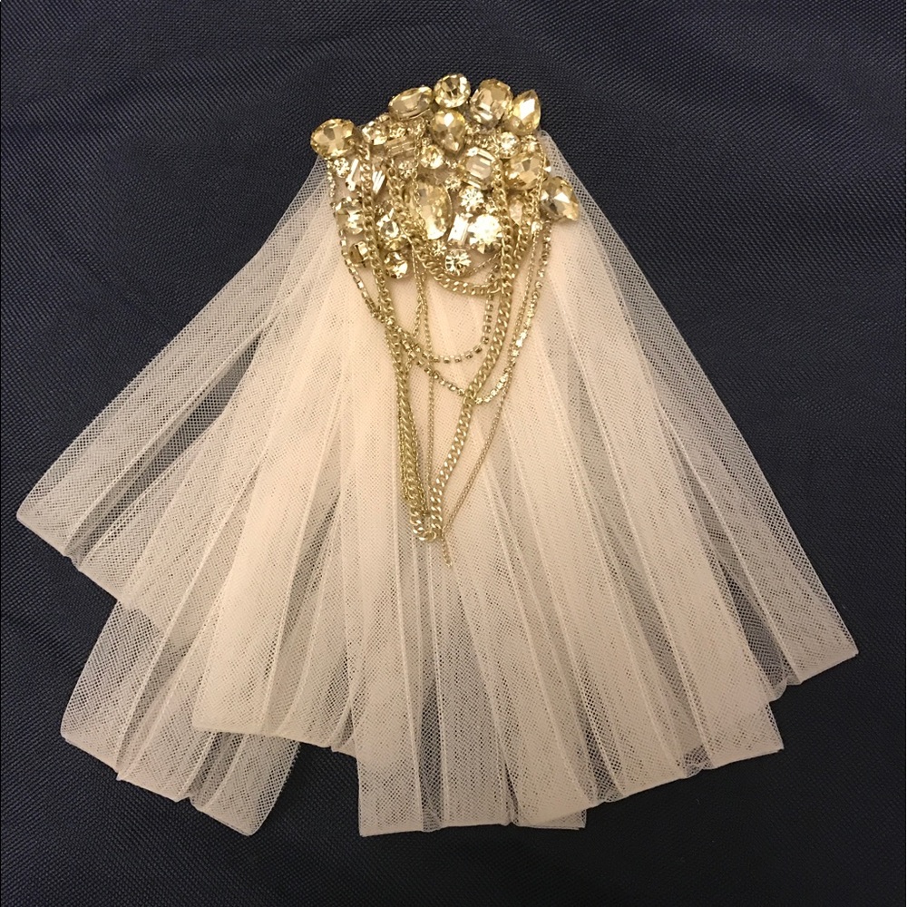 Brand new Rivini Crystal appliqué