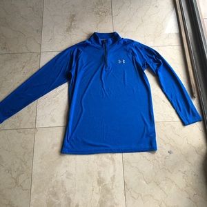 Under Armour half zip pullover size small