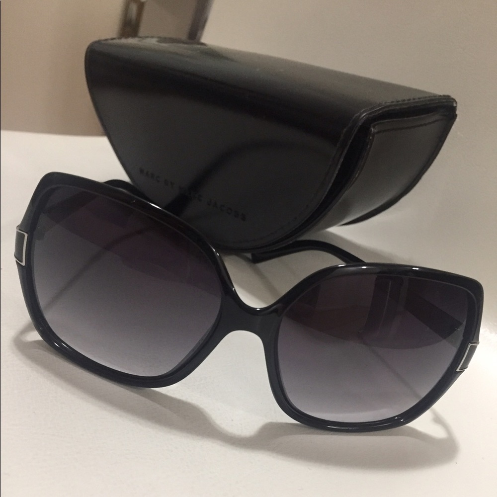 Marc Jacobs sun glasses