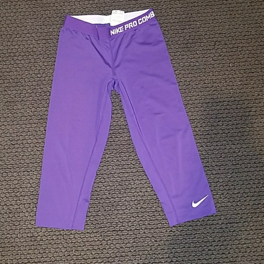 Nike pro combat leggings