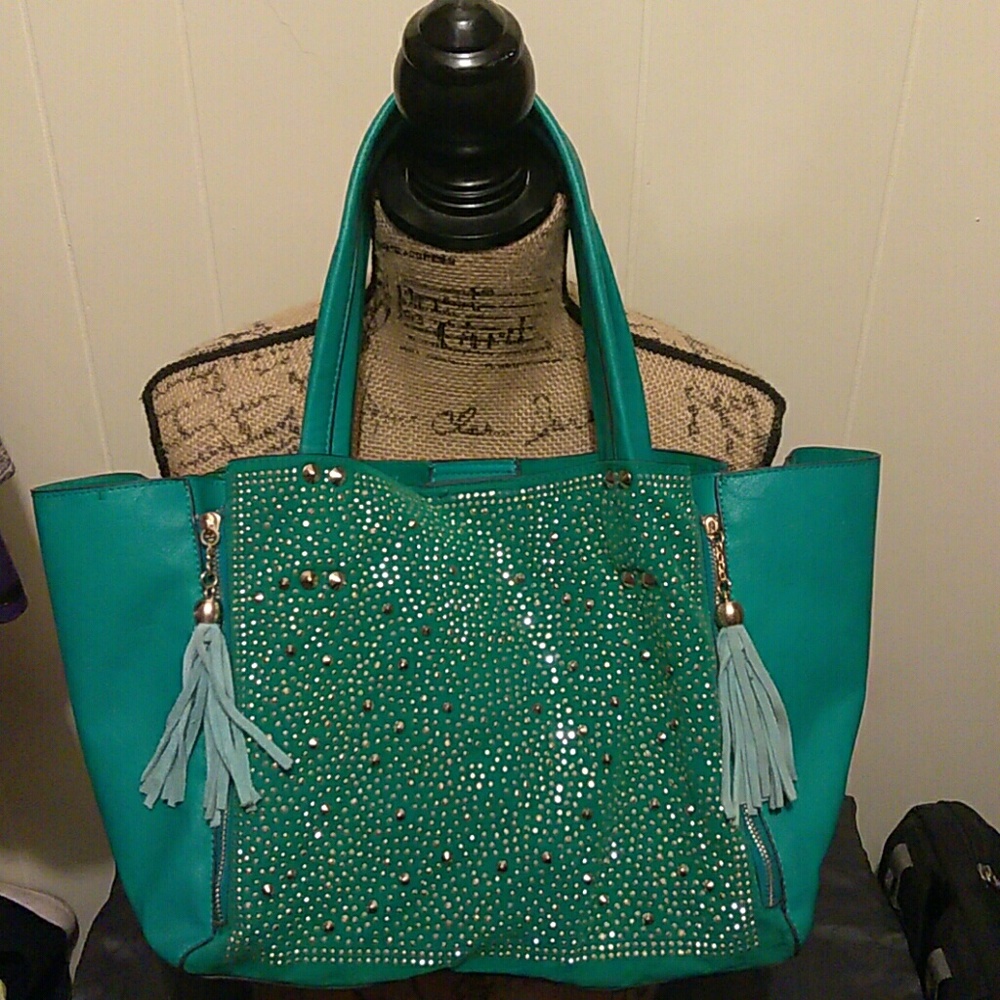 Large shoulder purse