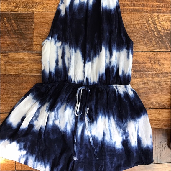 SOLD☺️Blue & white tie dyed romper Audrey 3+1 Smal - Picture 2 of 6