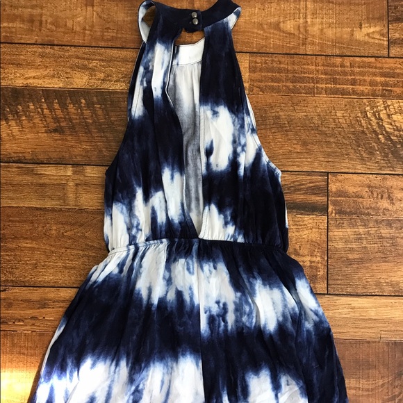 SOLD☺️Blue & white tie dyed romper Audrey 3+1 Smal - Picture 3 of 6