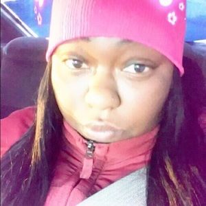 Meet your Posher, Kara