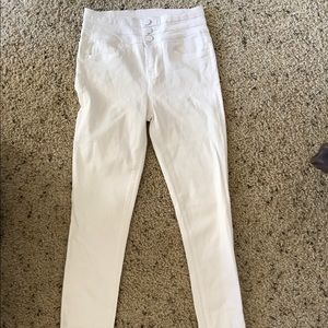White high waisted skinny jeans