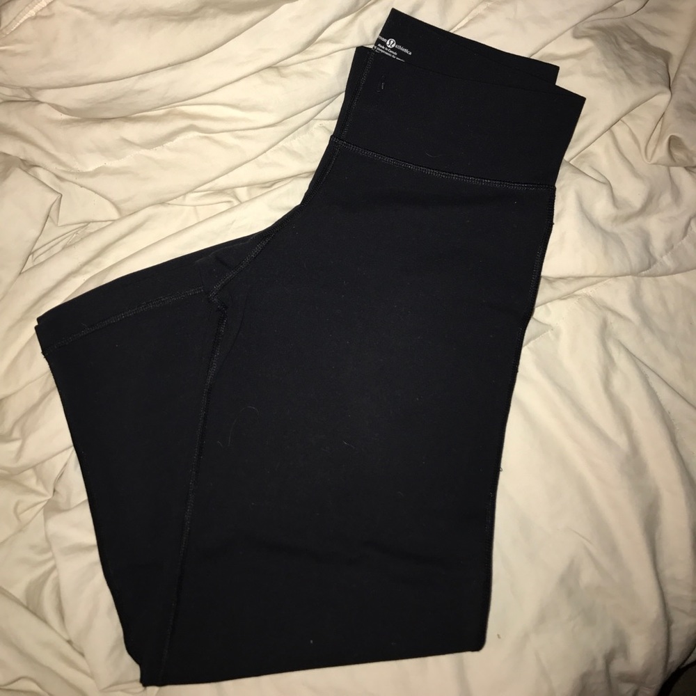 Lululemon black Capris 4