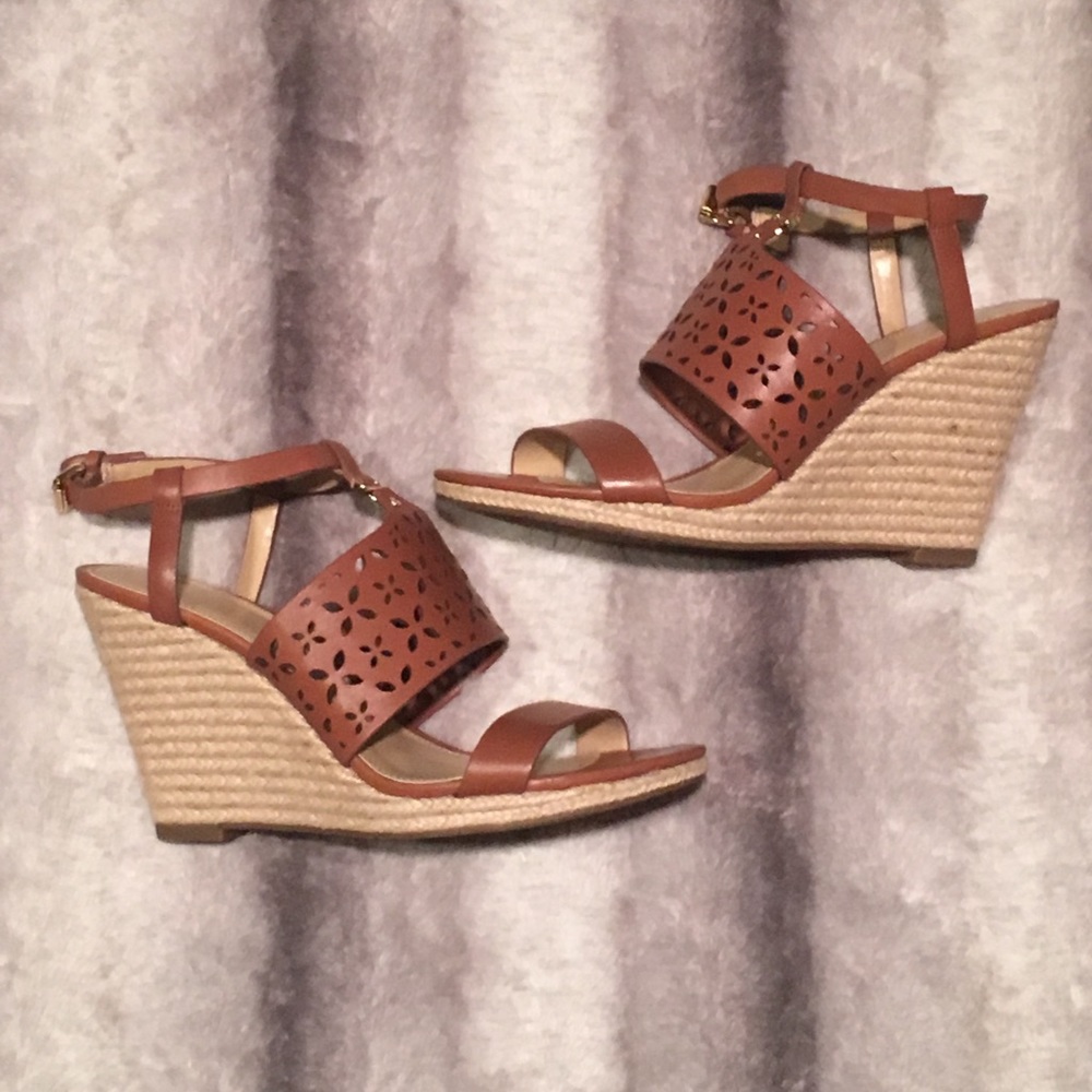 Michael Kors Darci Wedge - Luggage - Picture 7 of 8