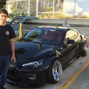 Meet your Posher, Henry