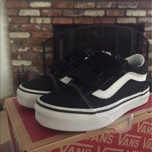 Black low top Vans  OLD SKOOL V -