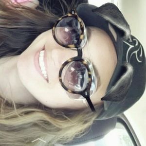 Meet your Posher, Gretchen