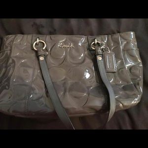 Authentic coach medium size purse