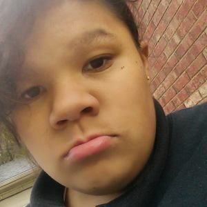 Meet your Posher, Carmel