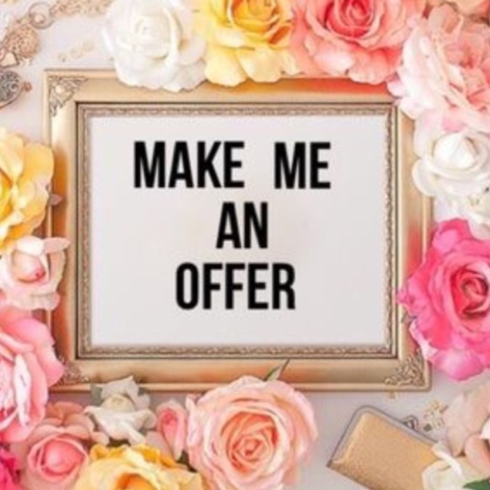 I love offers and bundles!! Any questions just ask